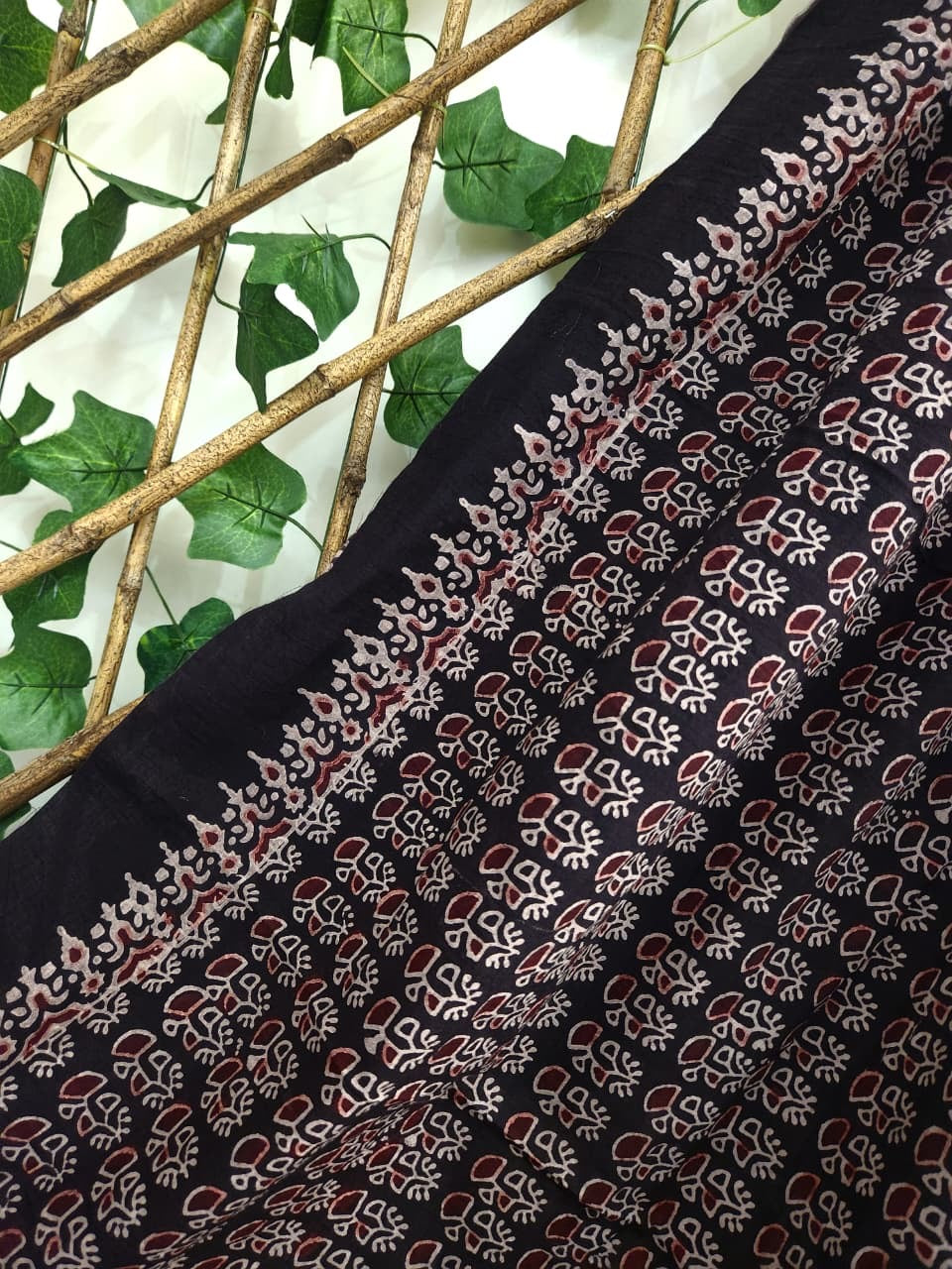 Exclusive Lawn Stoller (Mini scarf 🧣)