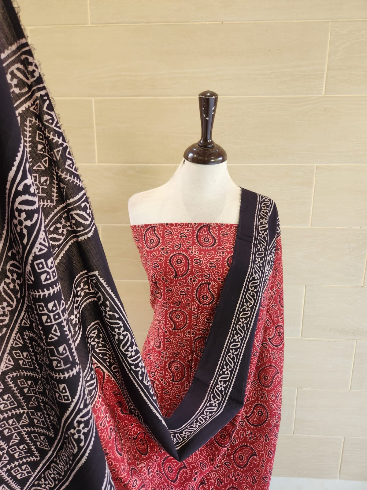 Lawn natural dyed Shirt and dupatta