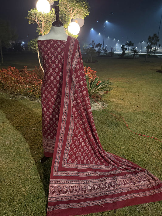 Lawn Natural dyed Shirt and dupatta
