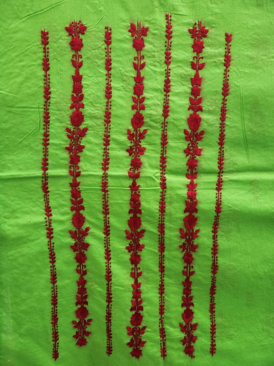 Branded lawn hand embroidered ulta sedha design