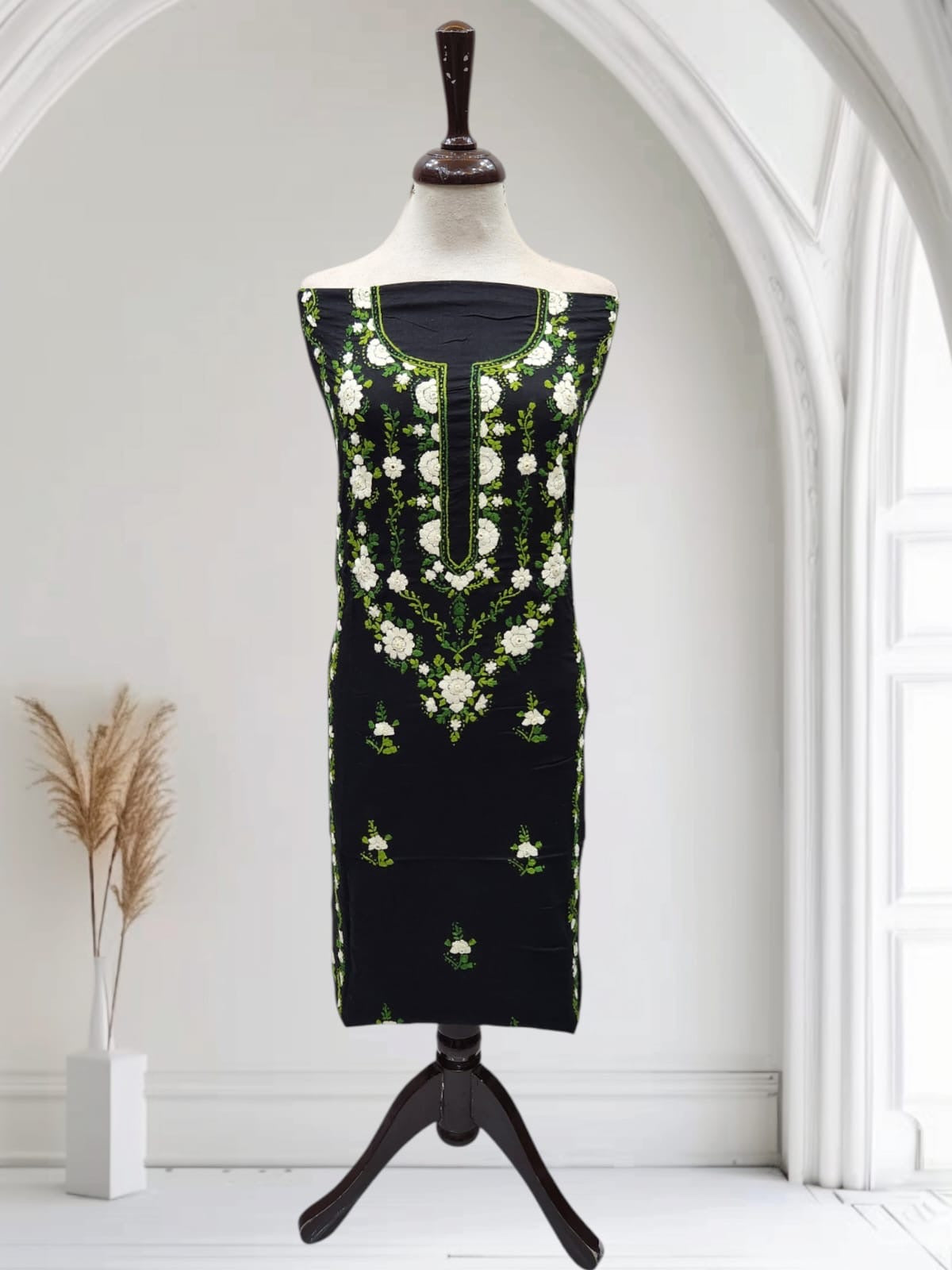 Artistic handcraftes lawn shirt