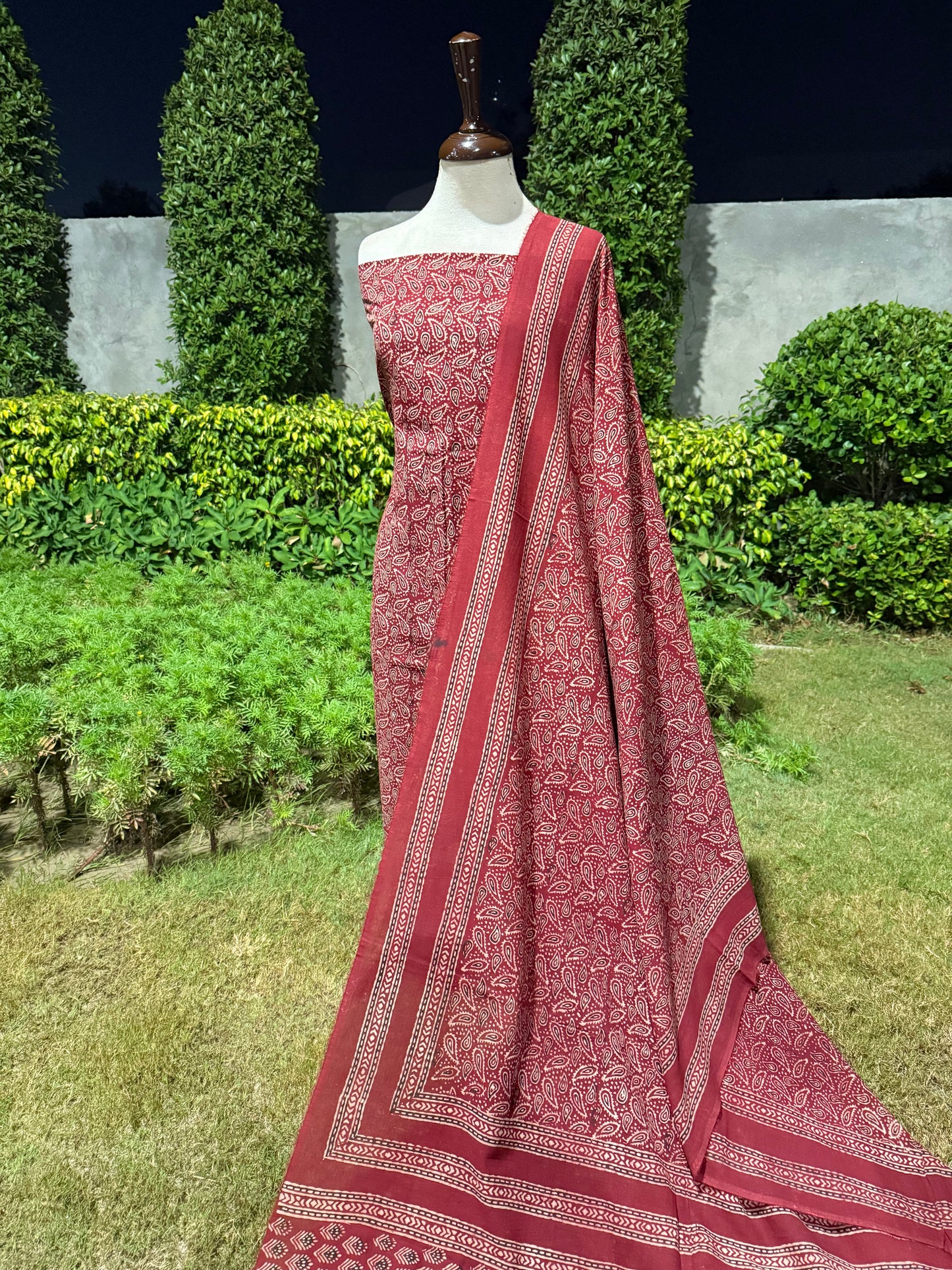 Lawn Natural dyed Shirt and dupatta