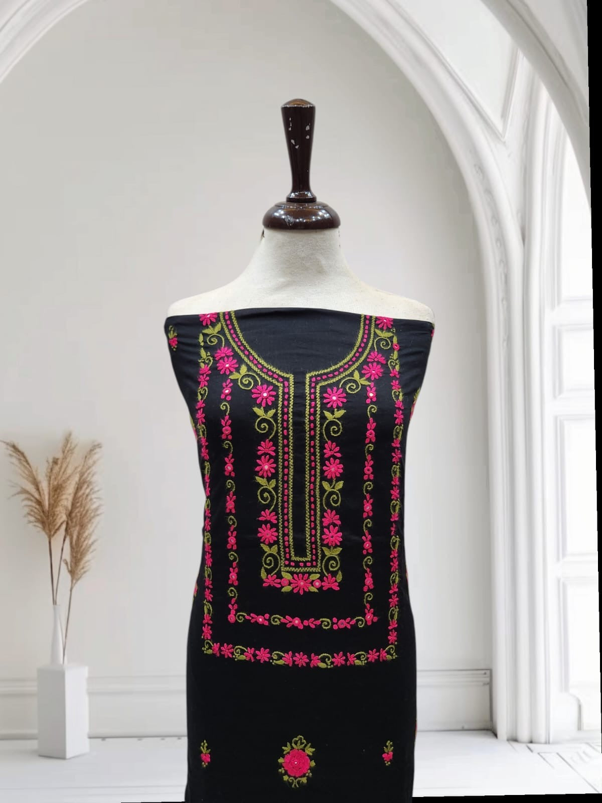 Lawn Hand Embroidered Micro Sheesha Shirt