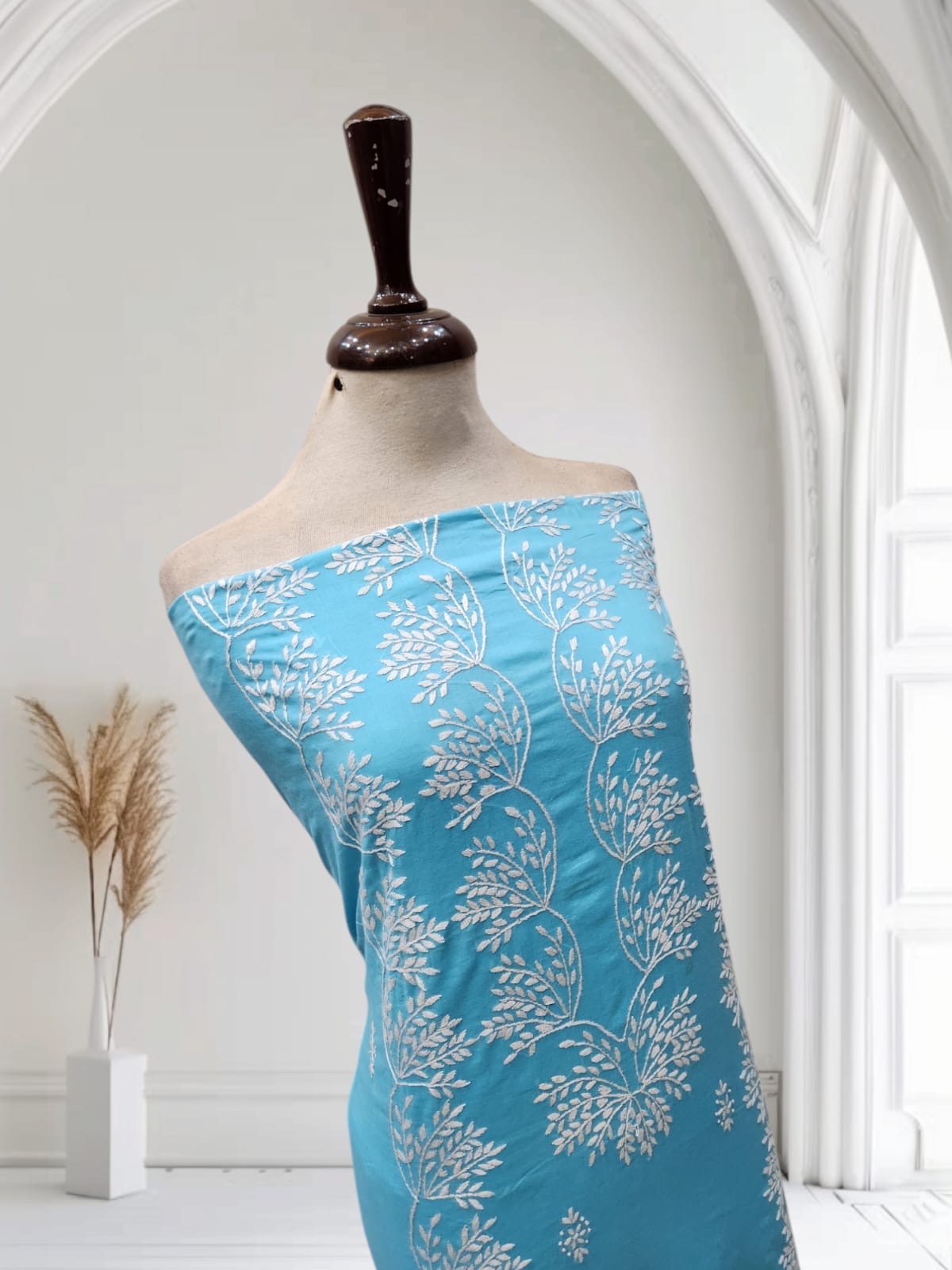 Lawn sale wali shirt