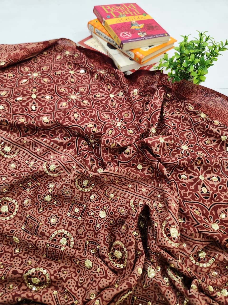 Lawn Natural Dyed Shirt With Adda Work