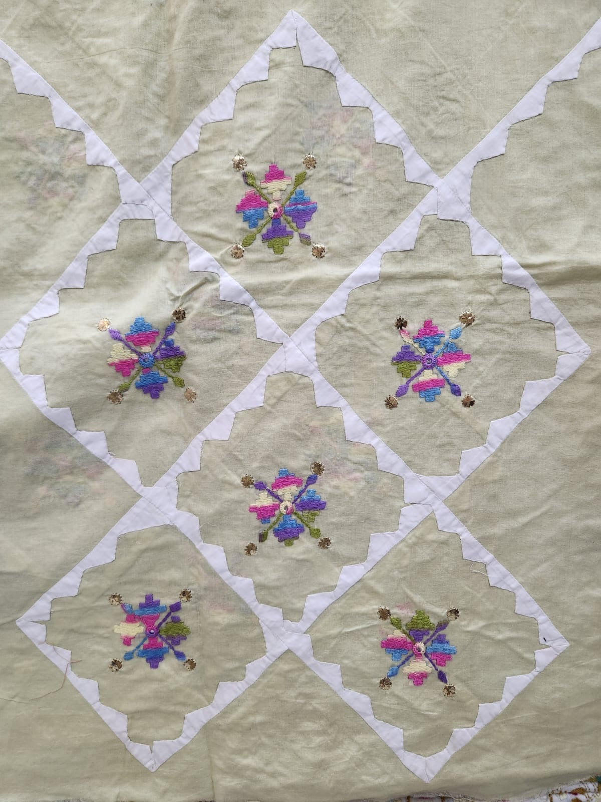 Fully applique hand embroidered with mukesh 2pc