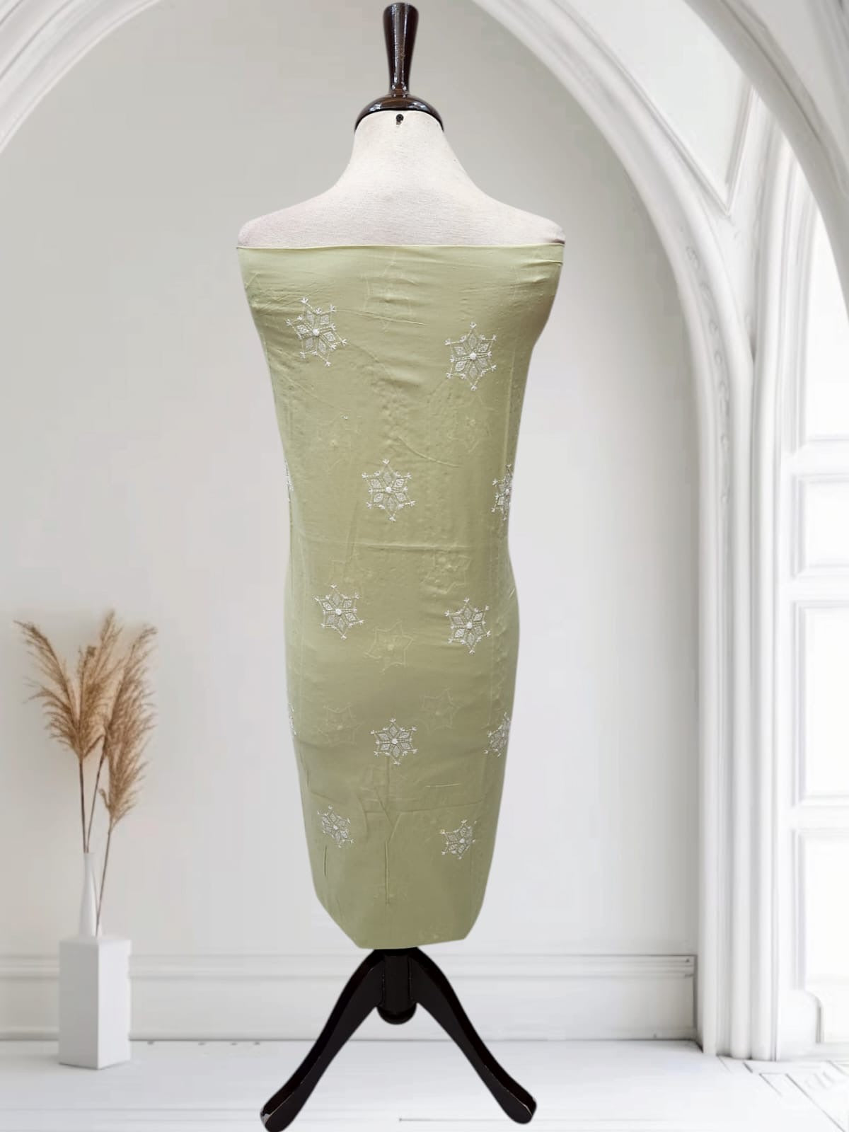 Kanthakari with bor lawn hand embroidered shirt