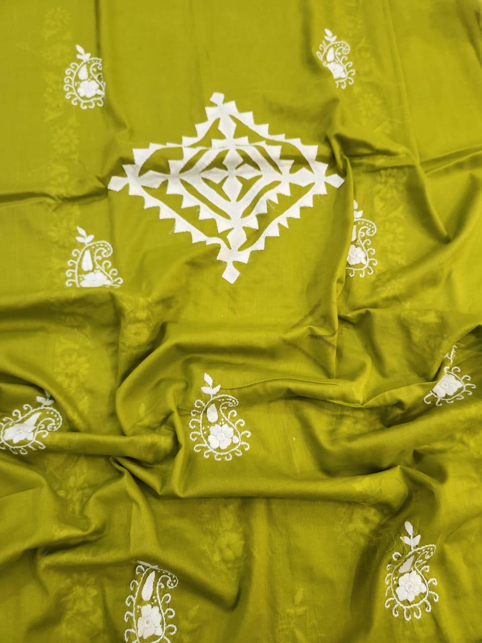 Lawn Applique Shirt with Trouser