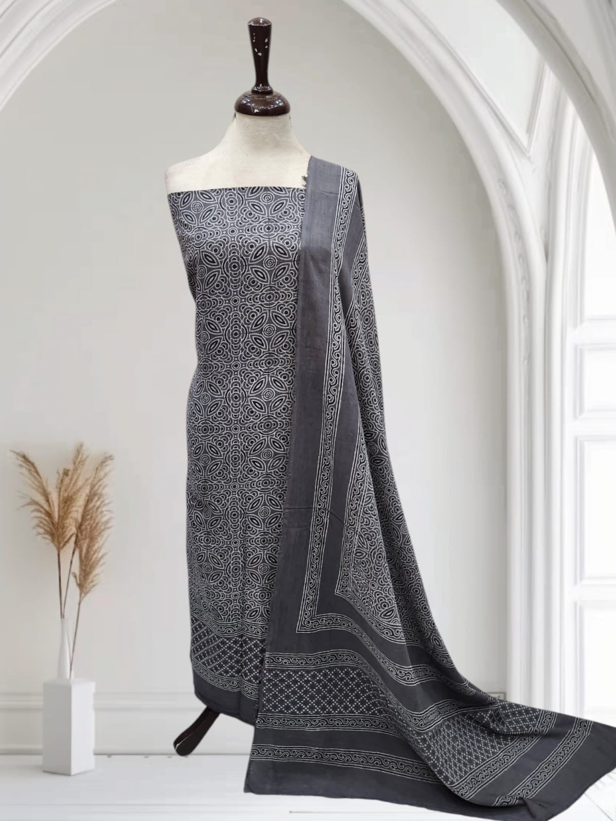 Lawn natural dyed 2pc