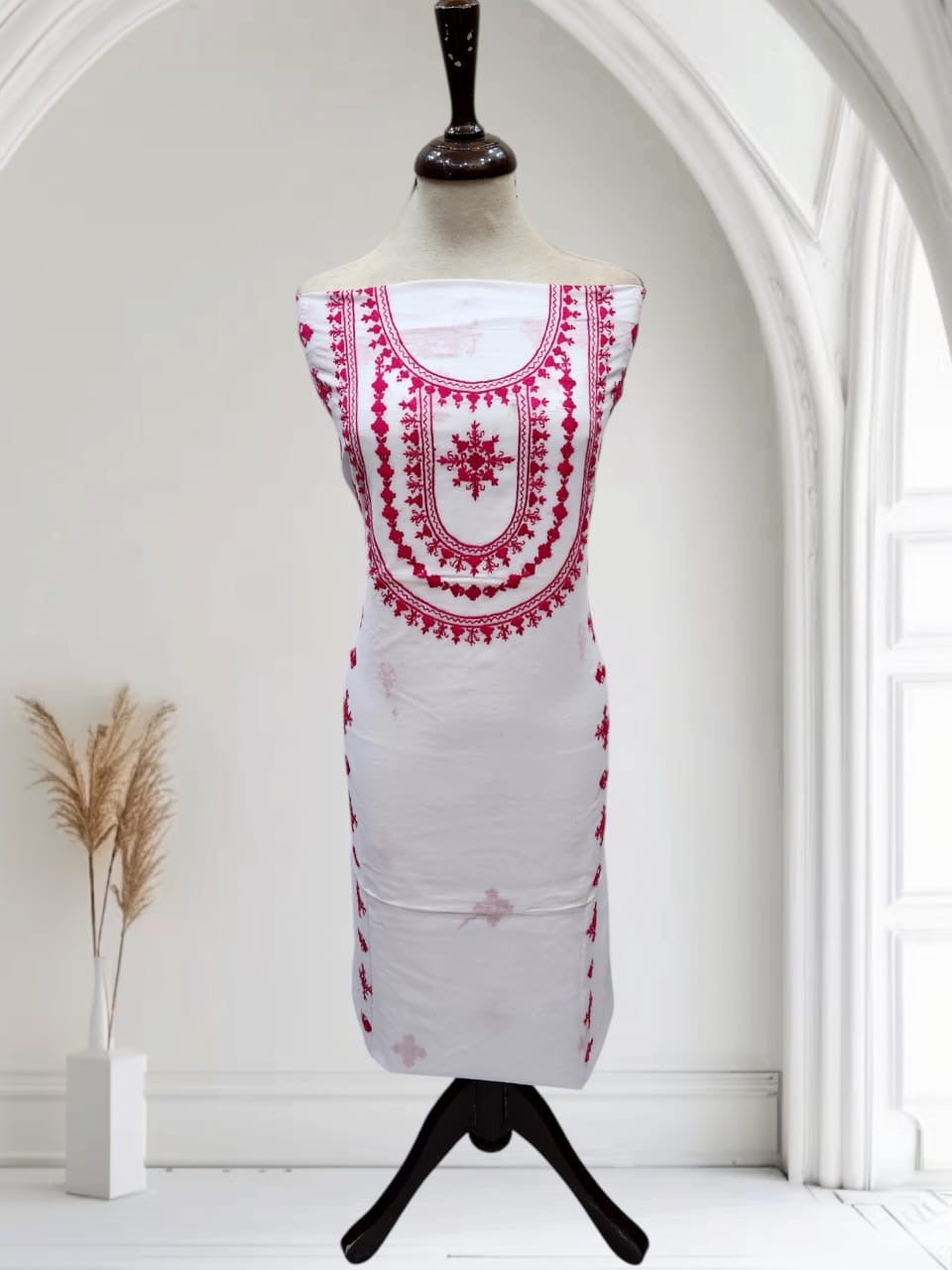 Gull E Sitta Lawn hand embroidered shirt