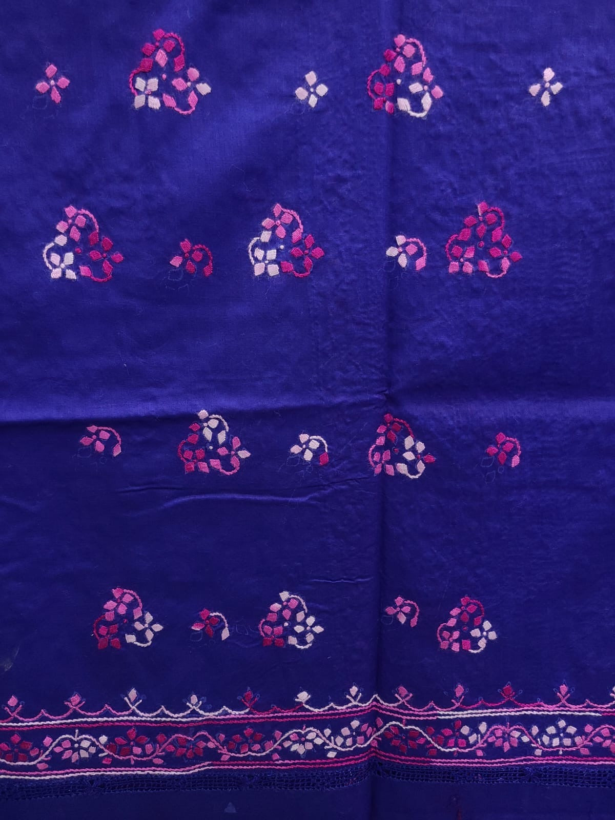 Tarkashi Applique style lawn 2pc pink with royal blue