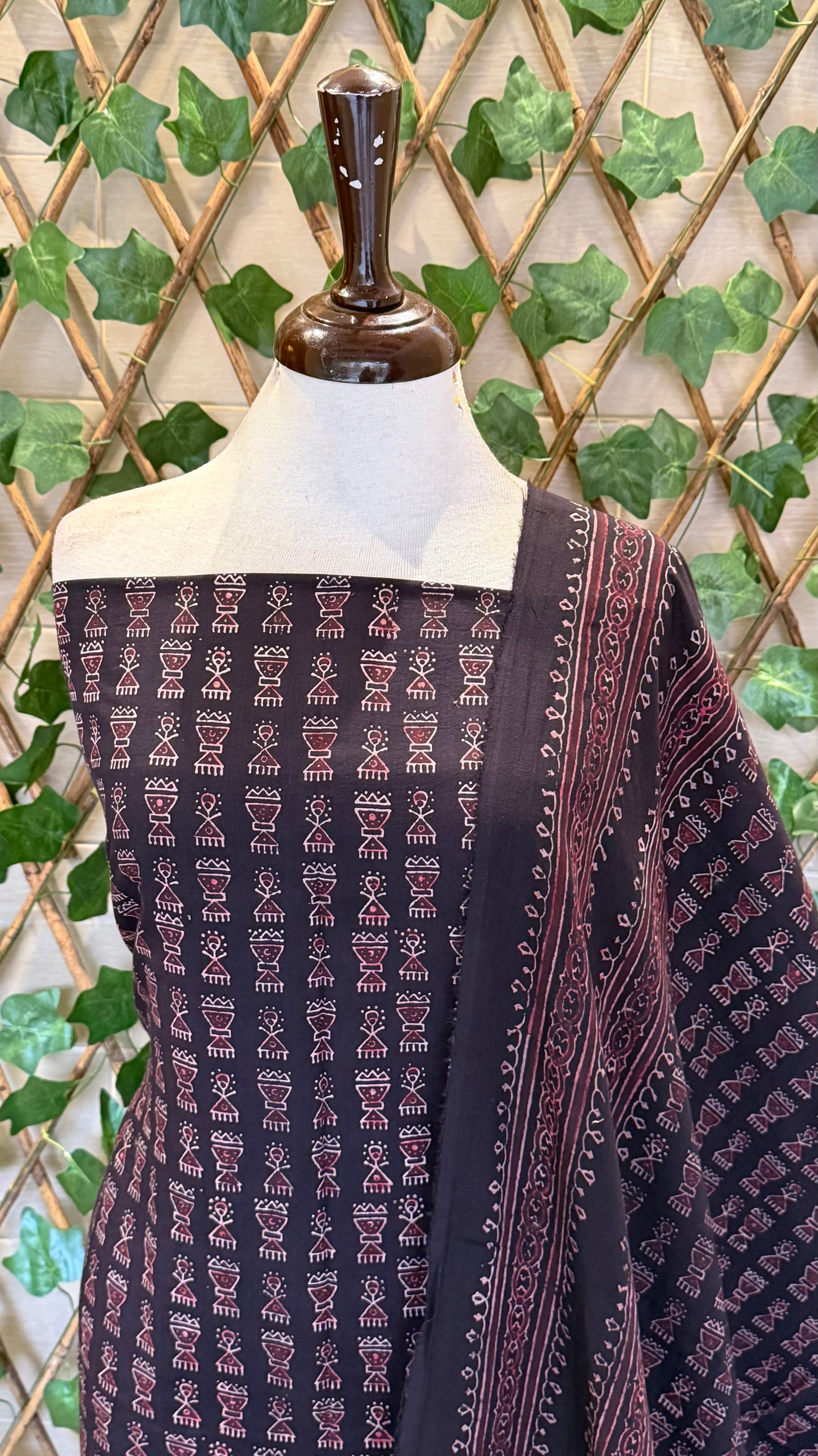 Lawn Natural dyed Shirt and dupatta