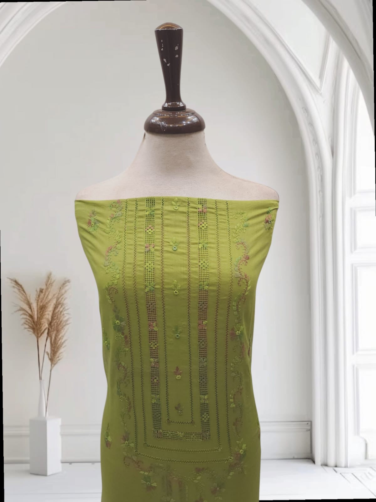 New shade Tarkashi lawn shirt