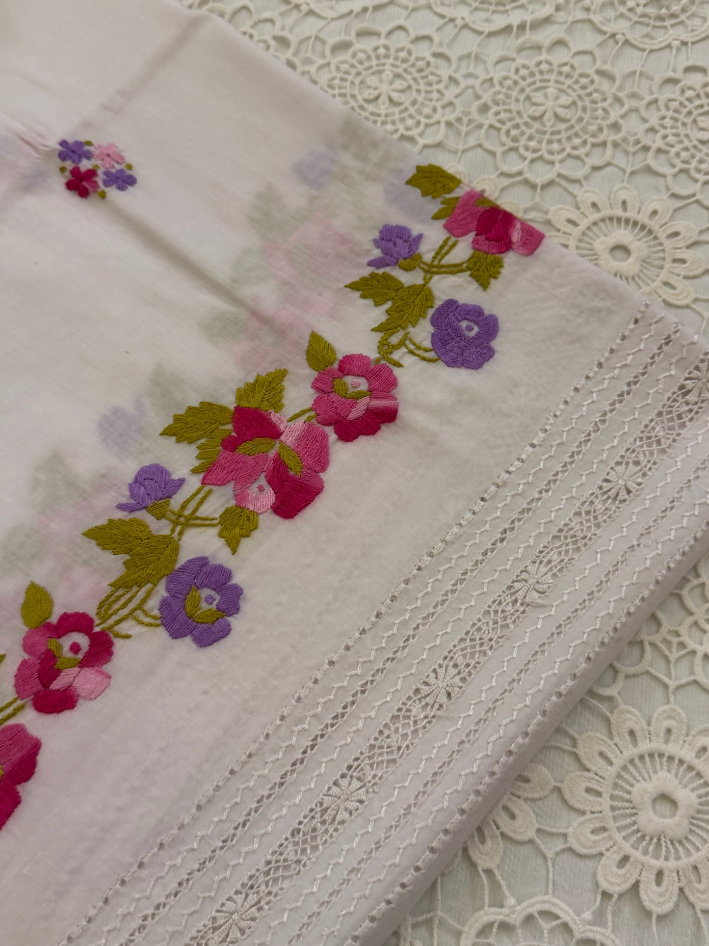 Elegant Tarkashi Trouser