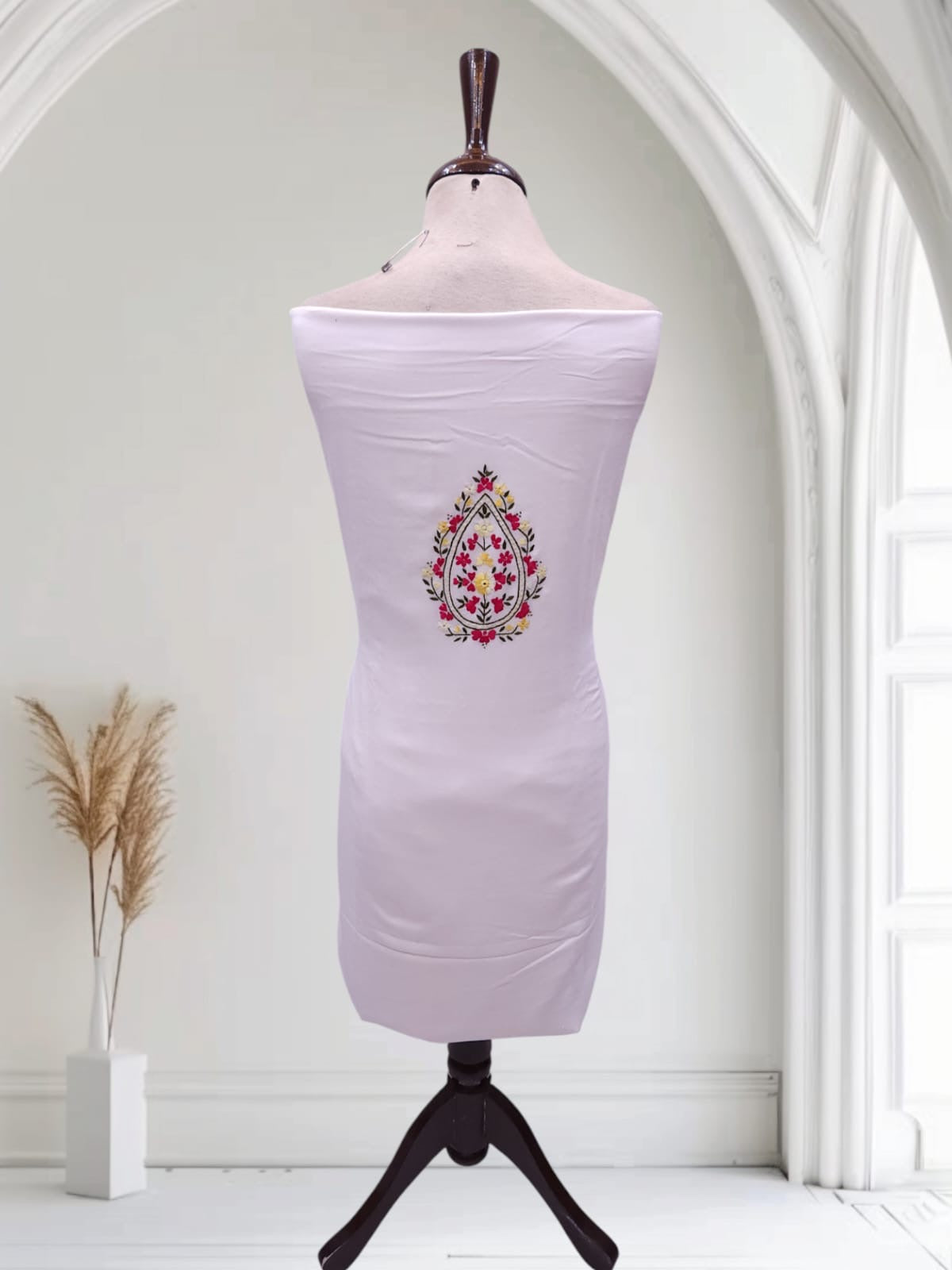 2pc WHITE Marina tarkahi with embroidery