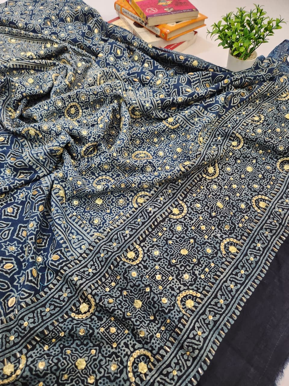 Lawn Natural Dyed Shirt With Adda Work