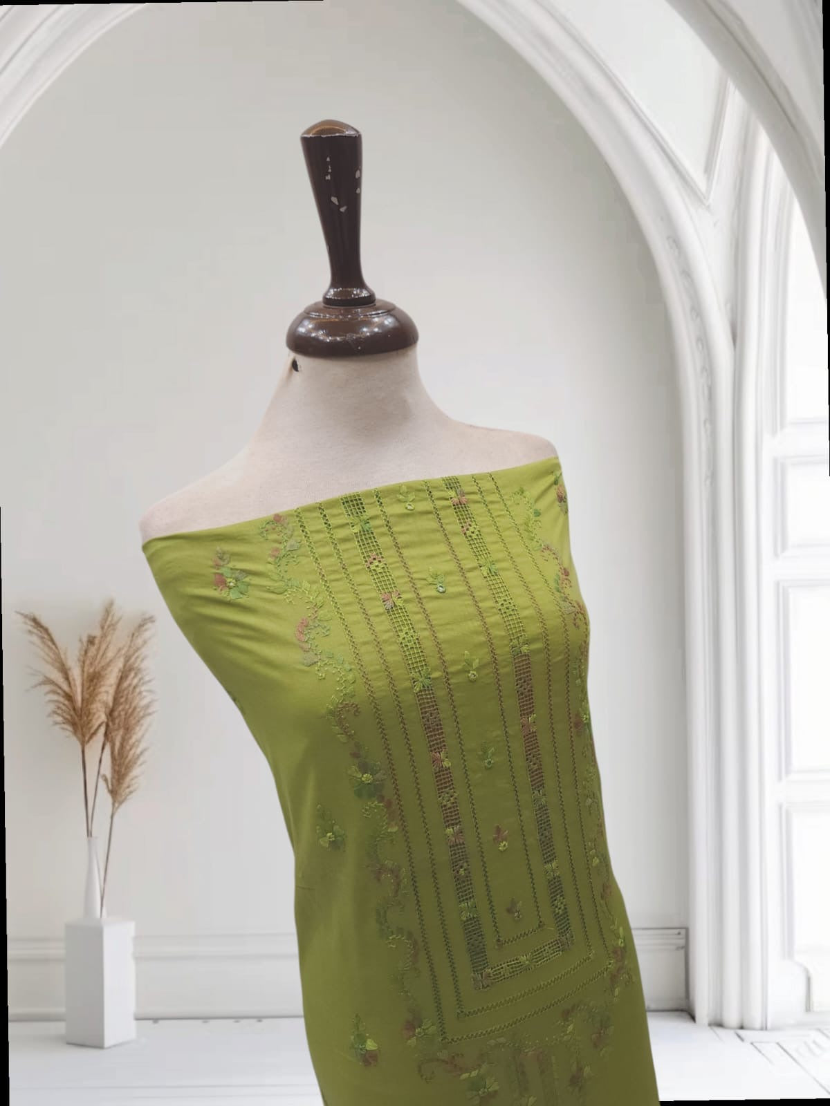 New shade Tarkashi lawn shirt