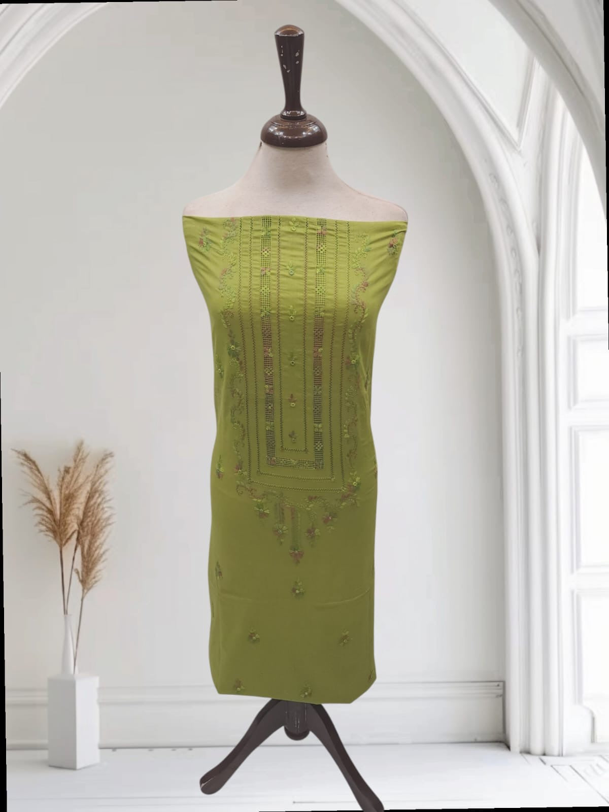 New shade Tarkashi lawn shirt