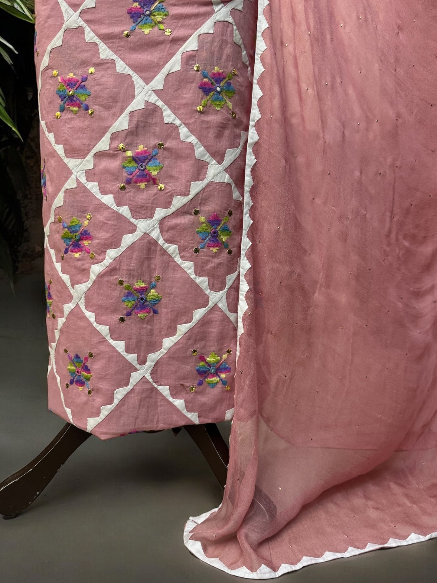 Mukesh Applique 2pc