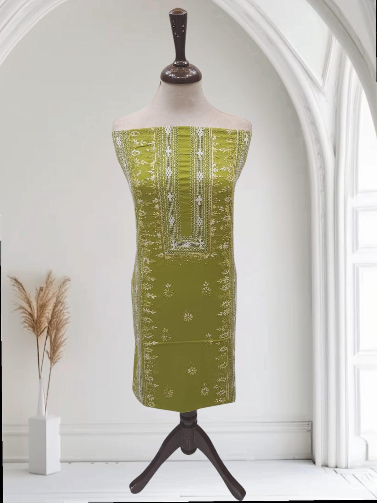 Tarkashi sale wali lawn hand embroidered shirt