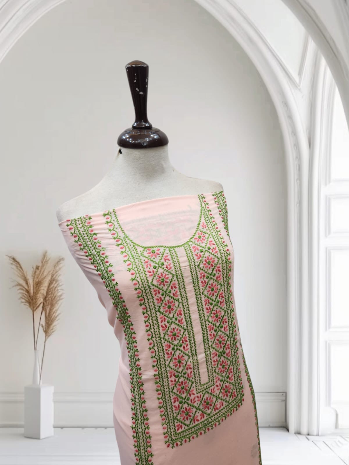Baby pink shade Lawn shirt sale wali
