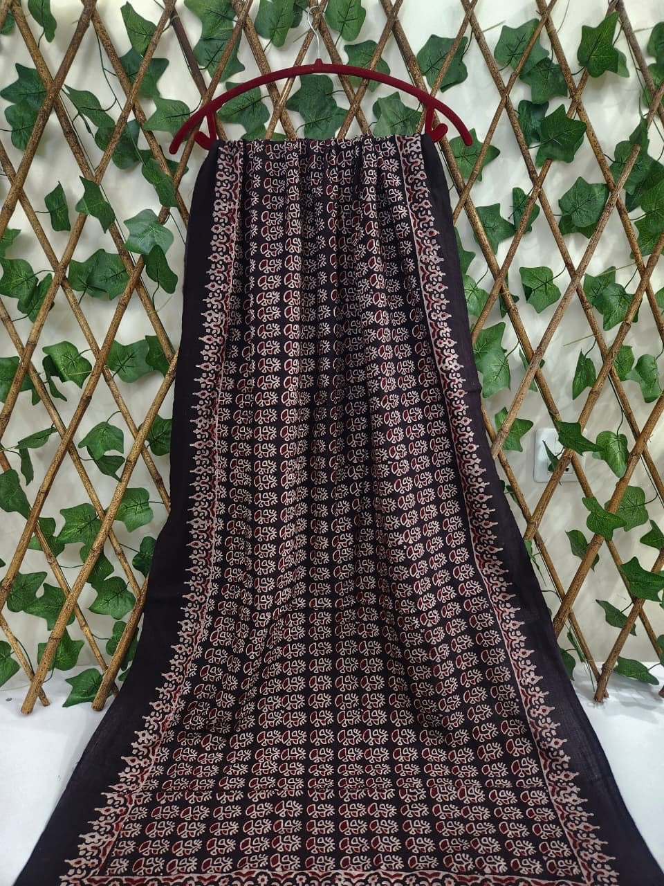 Exclusive Lawn Stoller (Mini scarf 🧣)