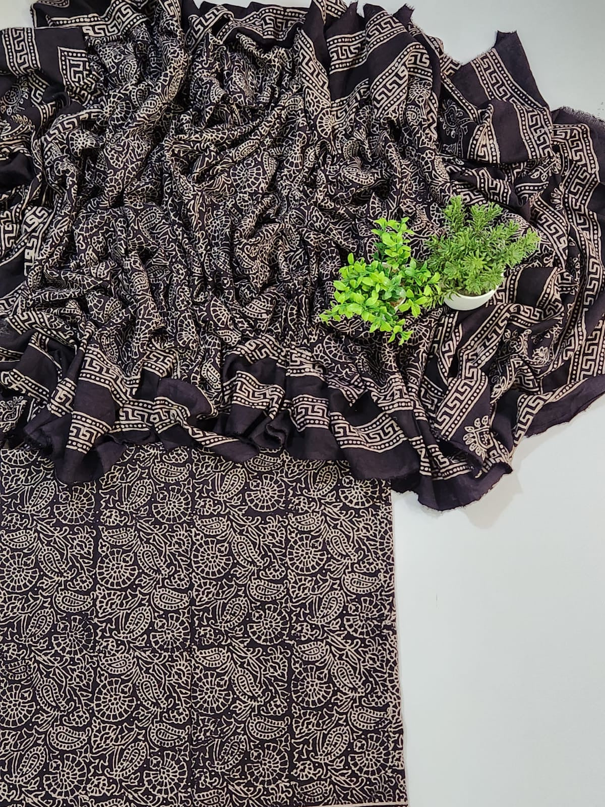Lawn Natural dyed shirt & dupatta