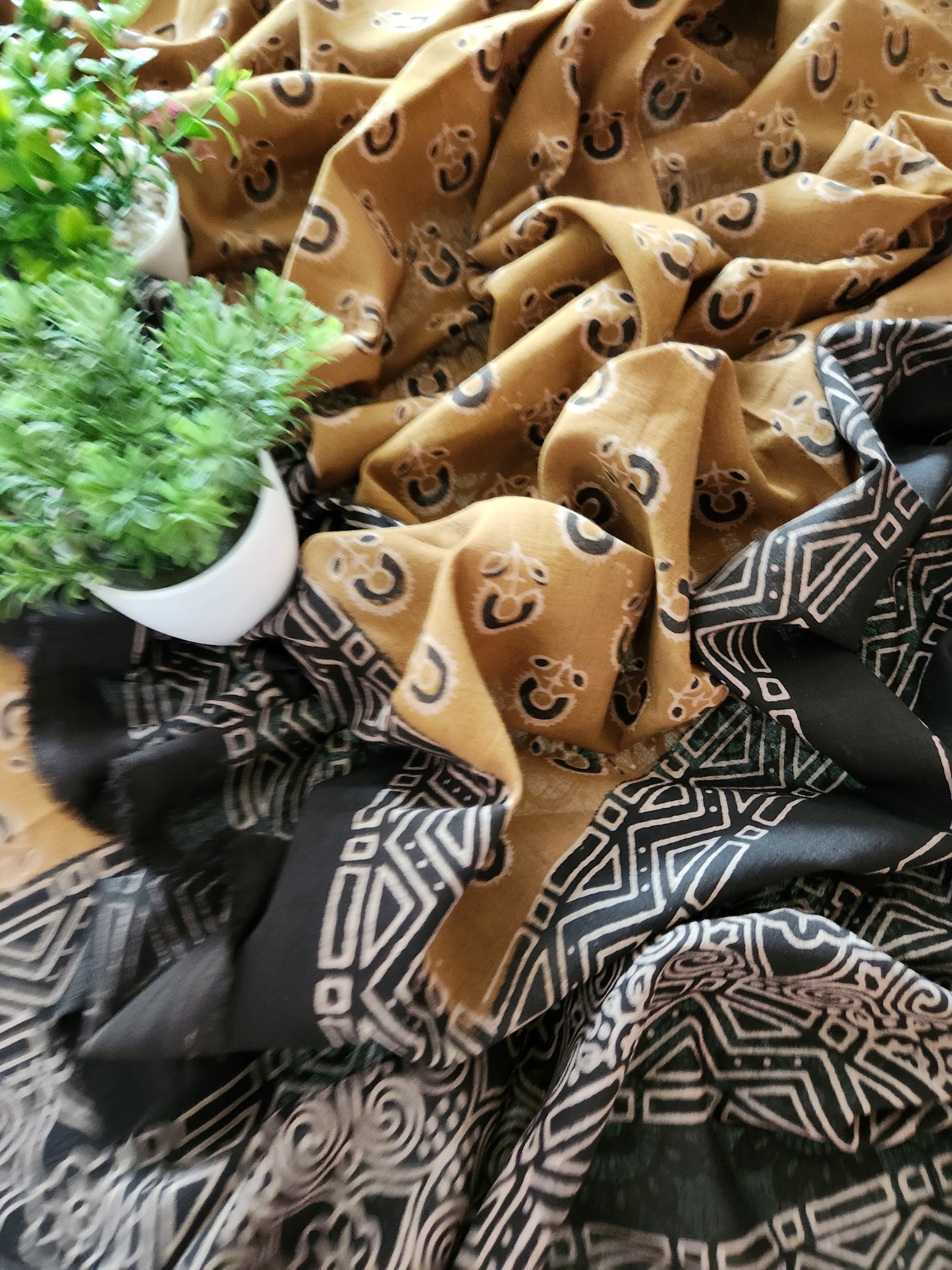 Lawn Natural dyed 2pc advance payment