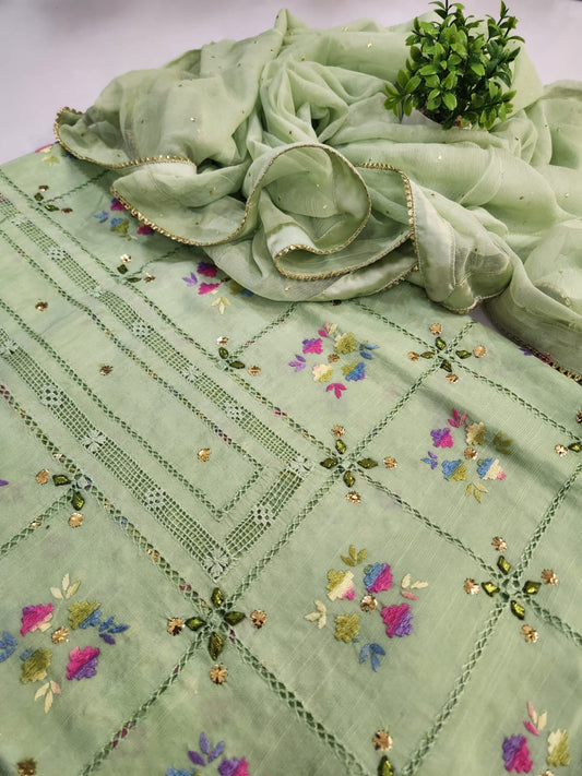Premium Raw silk with tarkshi and gull e sitta