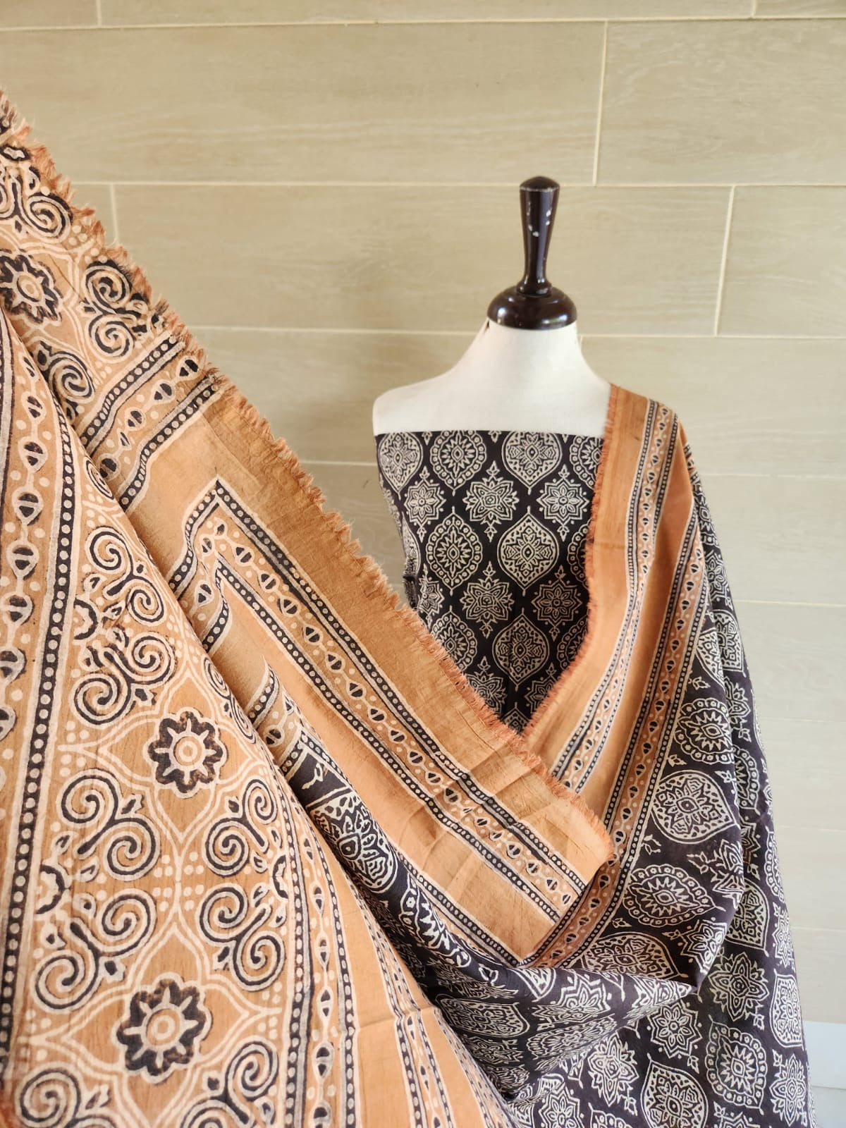 Lawn Natural dyed shirt and dupatta