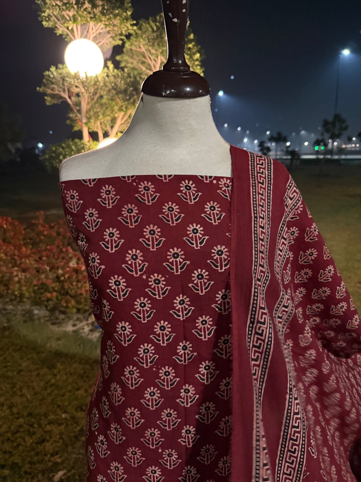 Lawn Natural dyed Shirt and dupatta