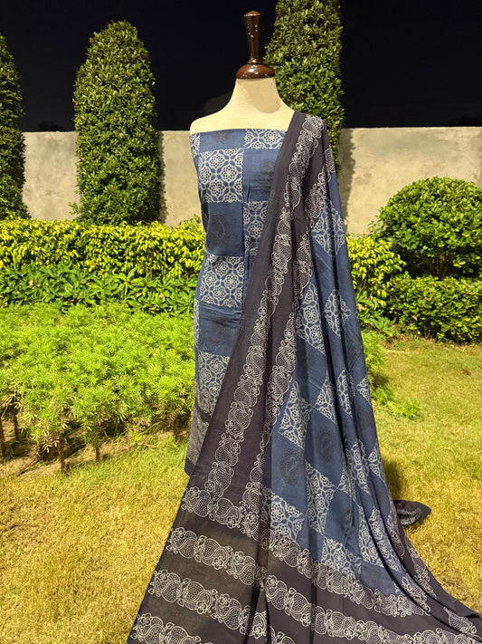 Lawn Natural Dyed shirt and dupatta