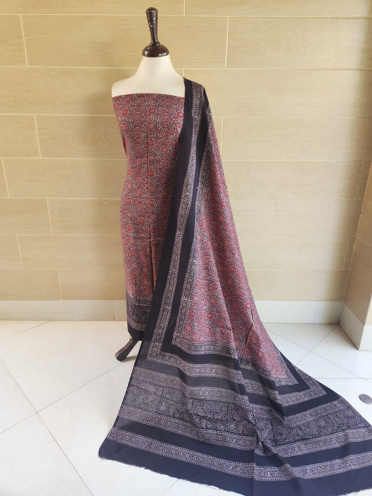 Lawn Natural dyed shirt and dupatta