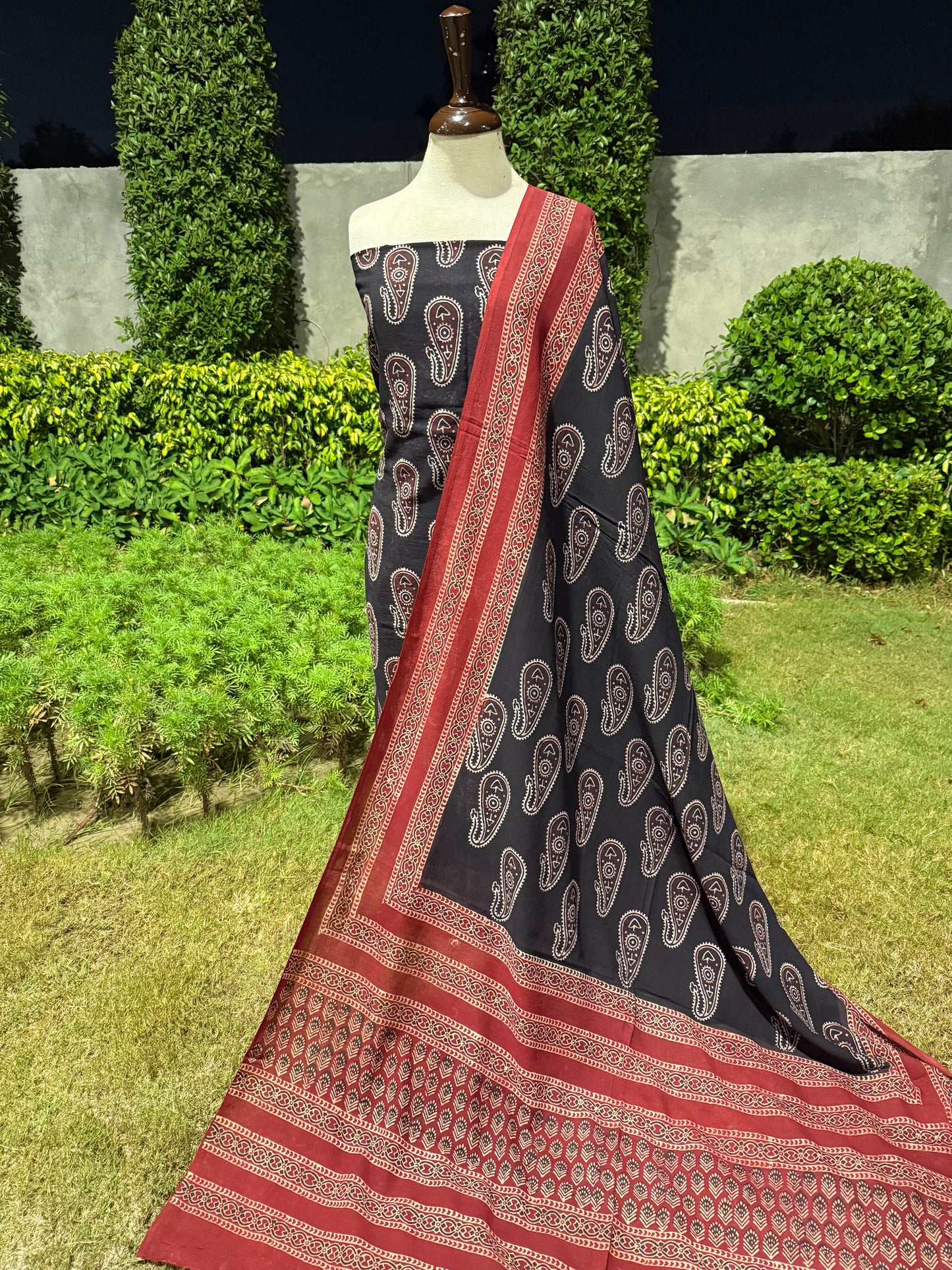 Lawn Natural dyed Shirt and dupatta