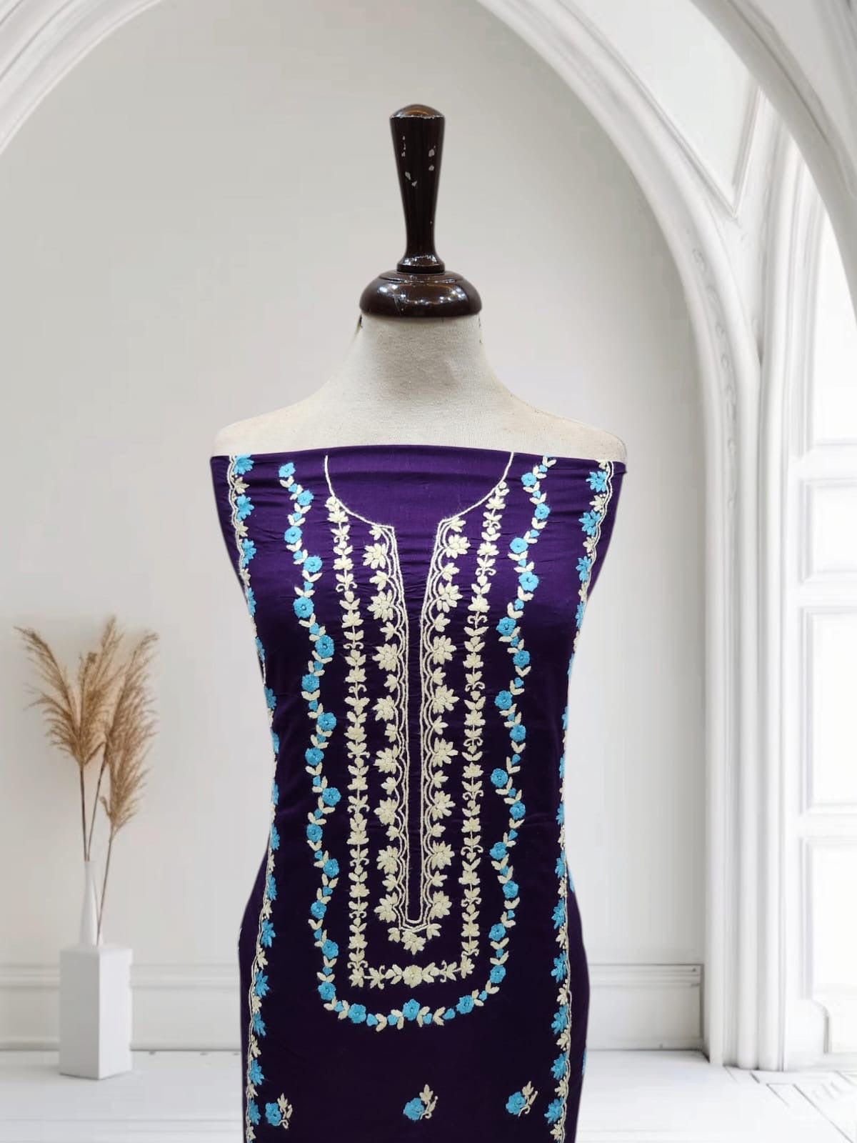 Fast shade lawn hand embroidered shirt