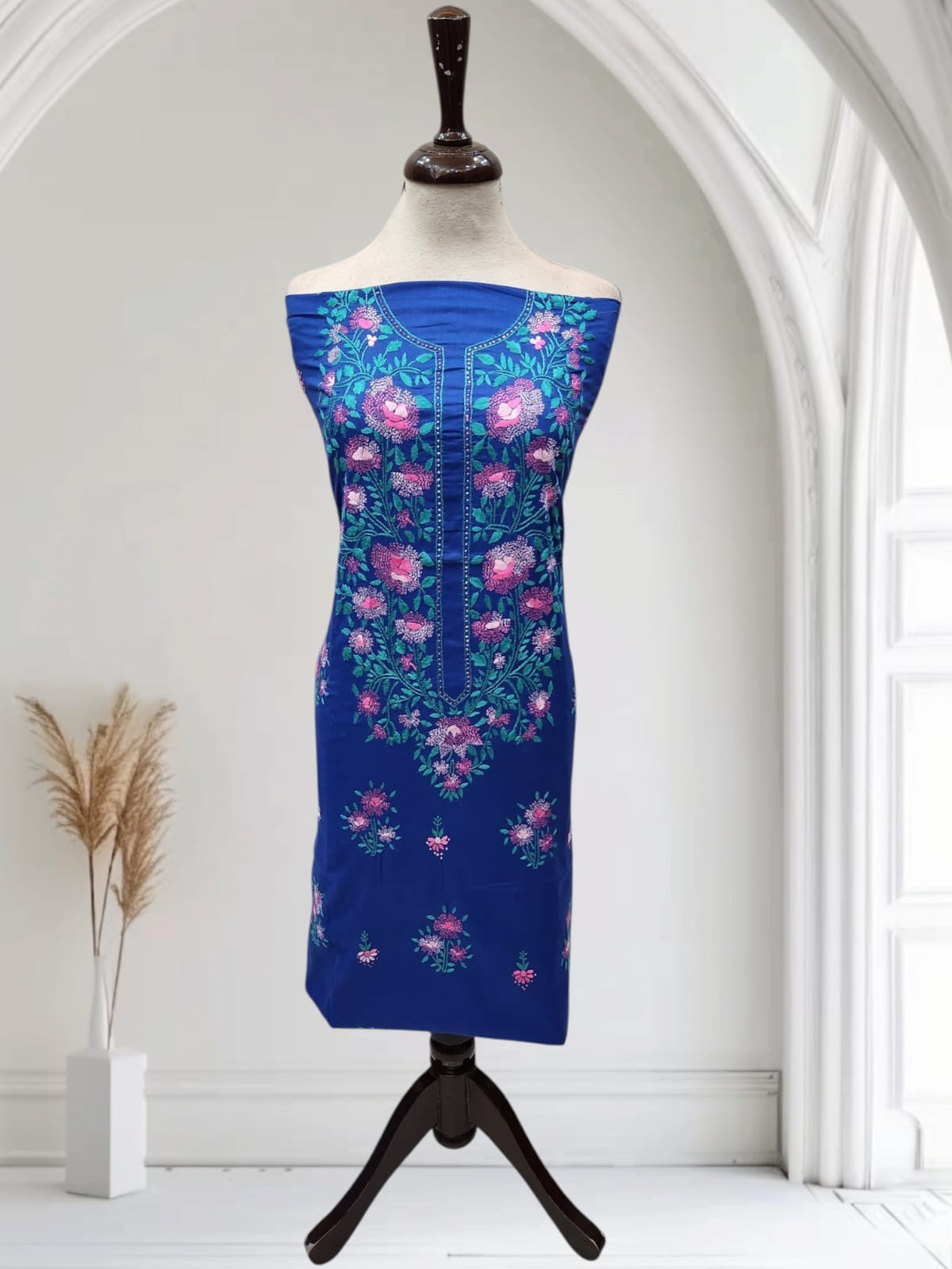 Kanthakari lawn shirt
