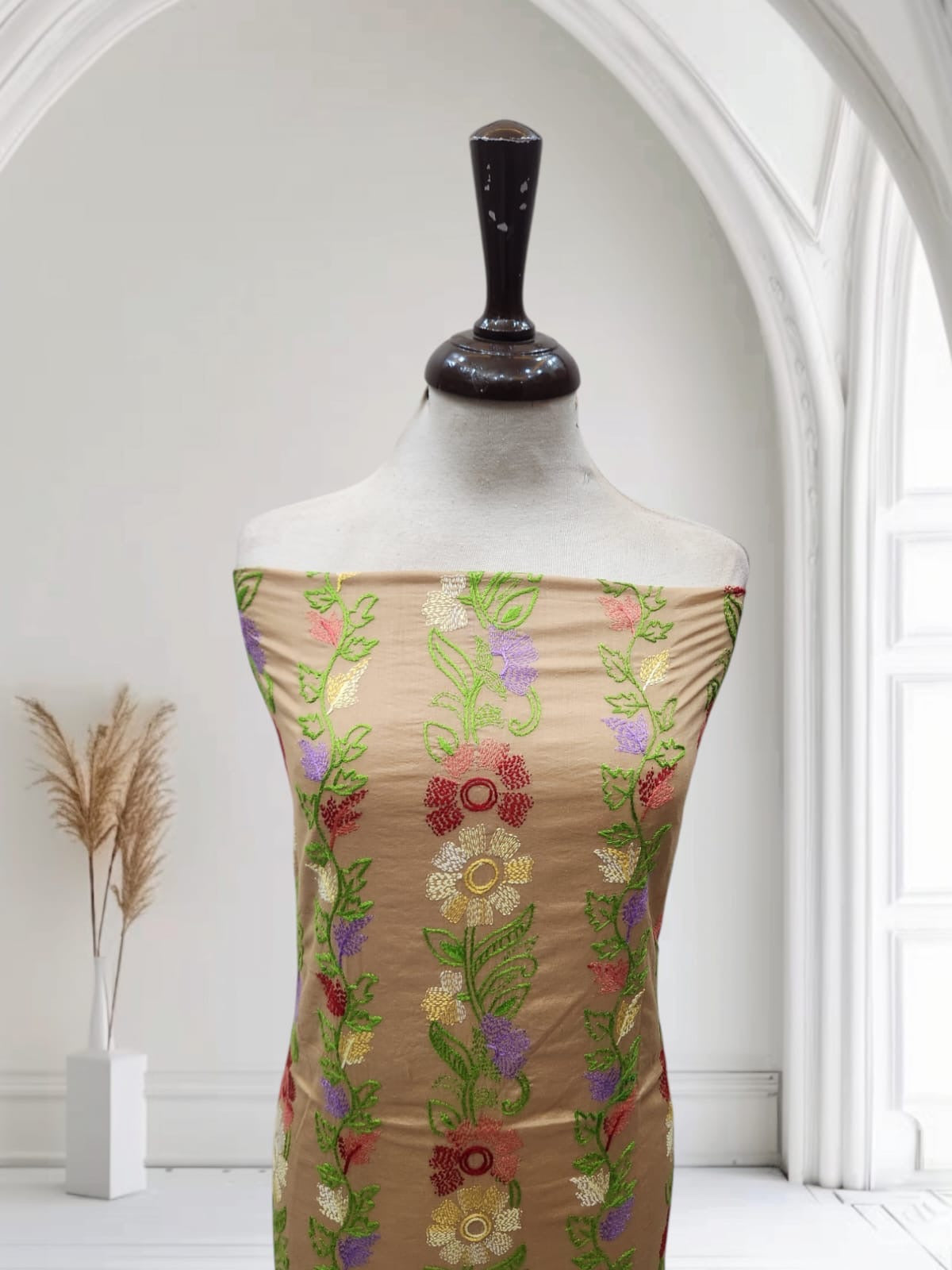 Kashmiri jaal hand embroidered lawn shirt