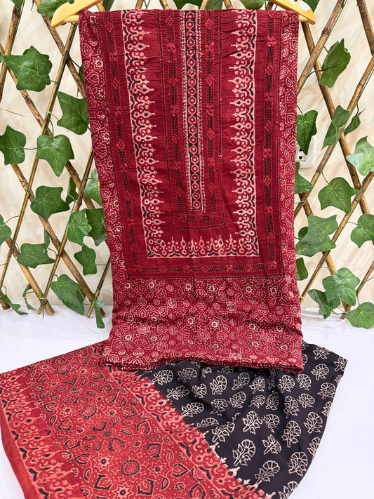 Lawn Tarkashi natural dyed shirt trouser only on advance payment