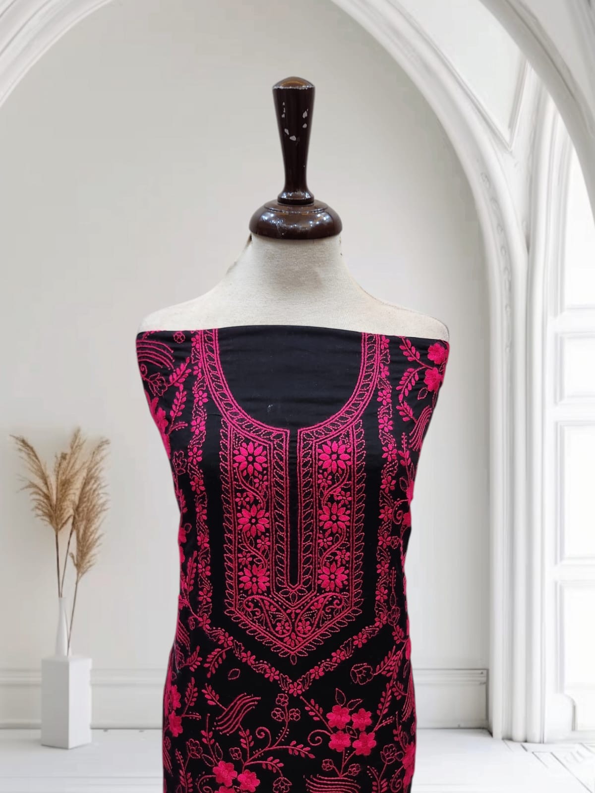 Kuch khas wali lawn hand embroidered shirt