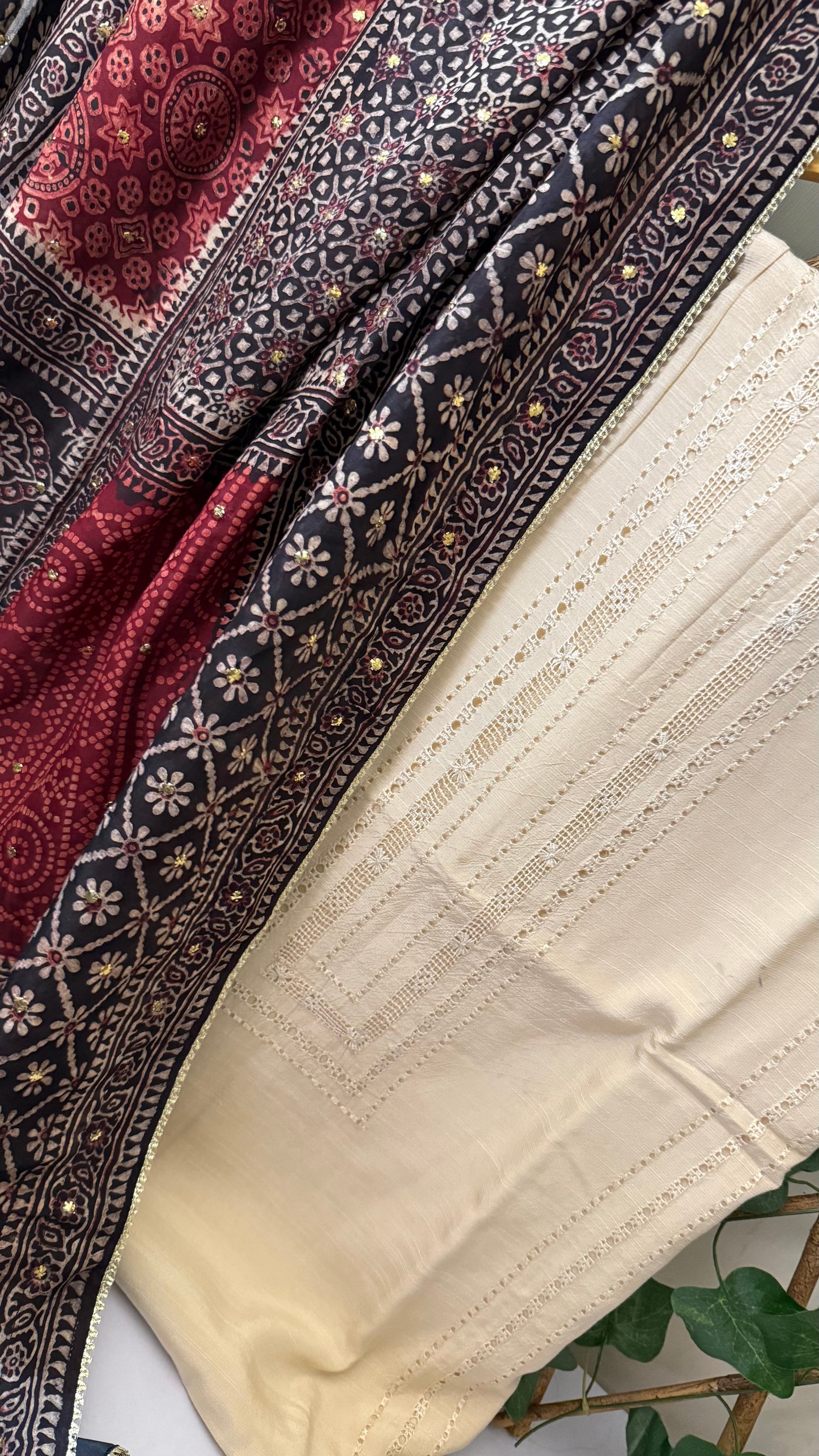 Raw silk with medium silk advance payment