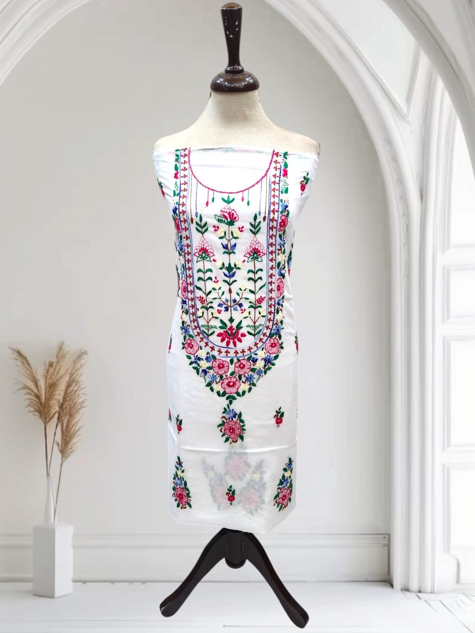 Branded lawn single thread shirt