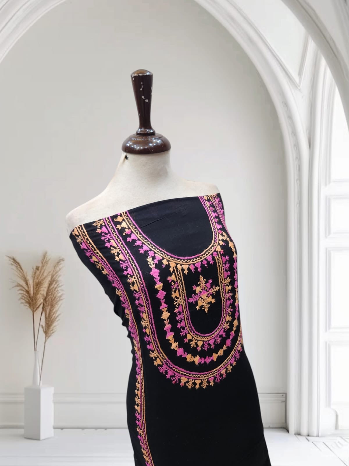 Gull e Sitta most demanding lawn hand embroidered shirt