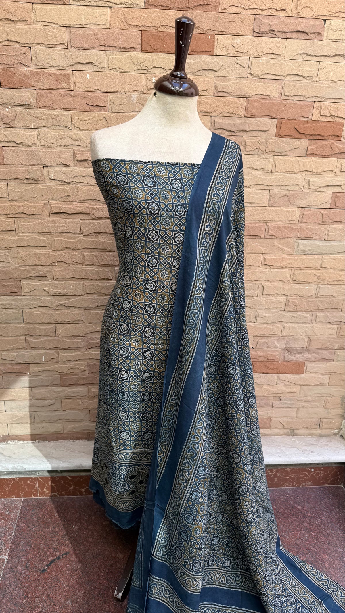 Linen 2pc natural dyed