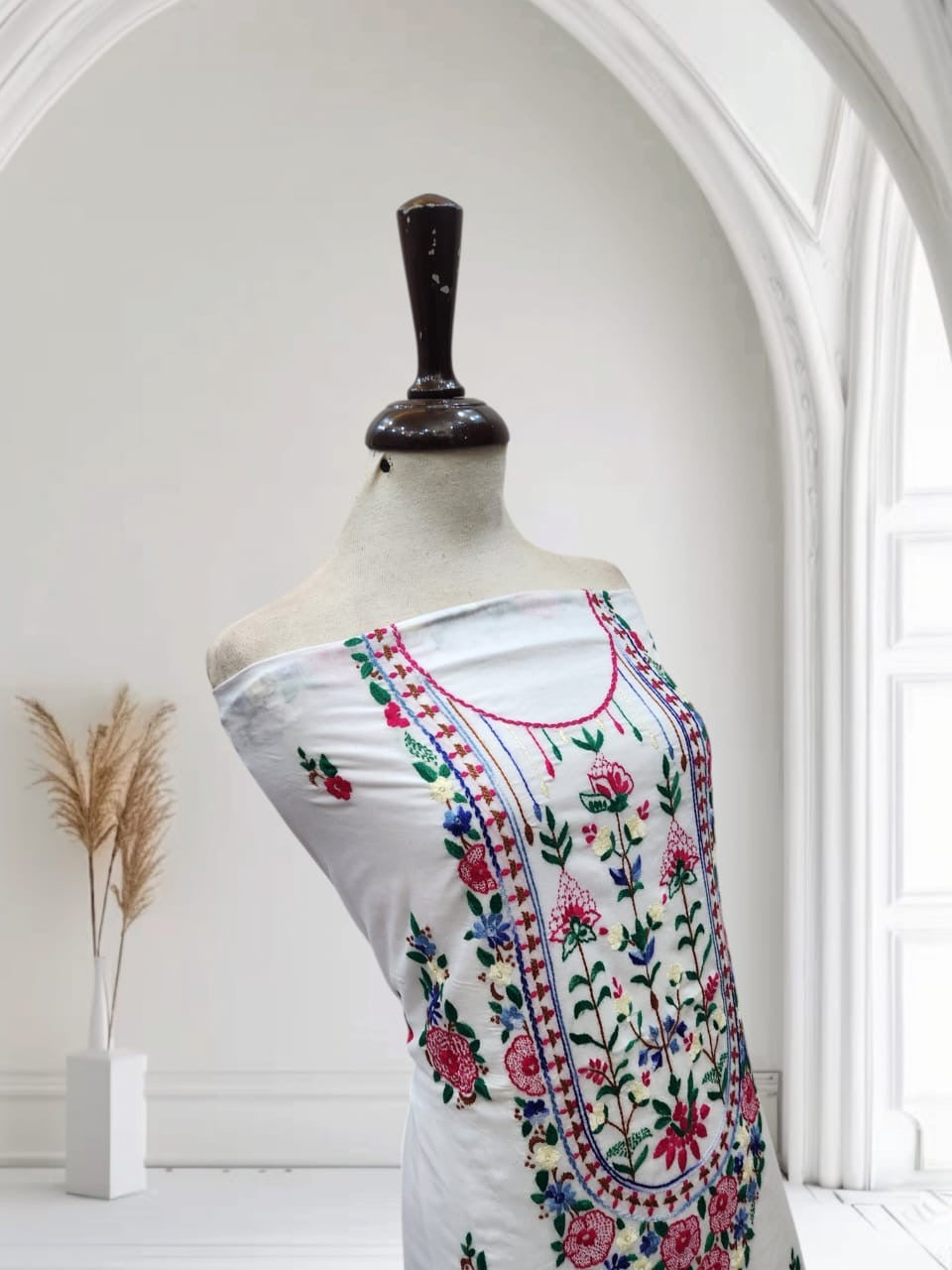 Branded lawn single thread shirt