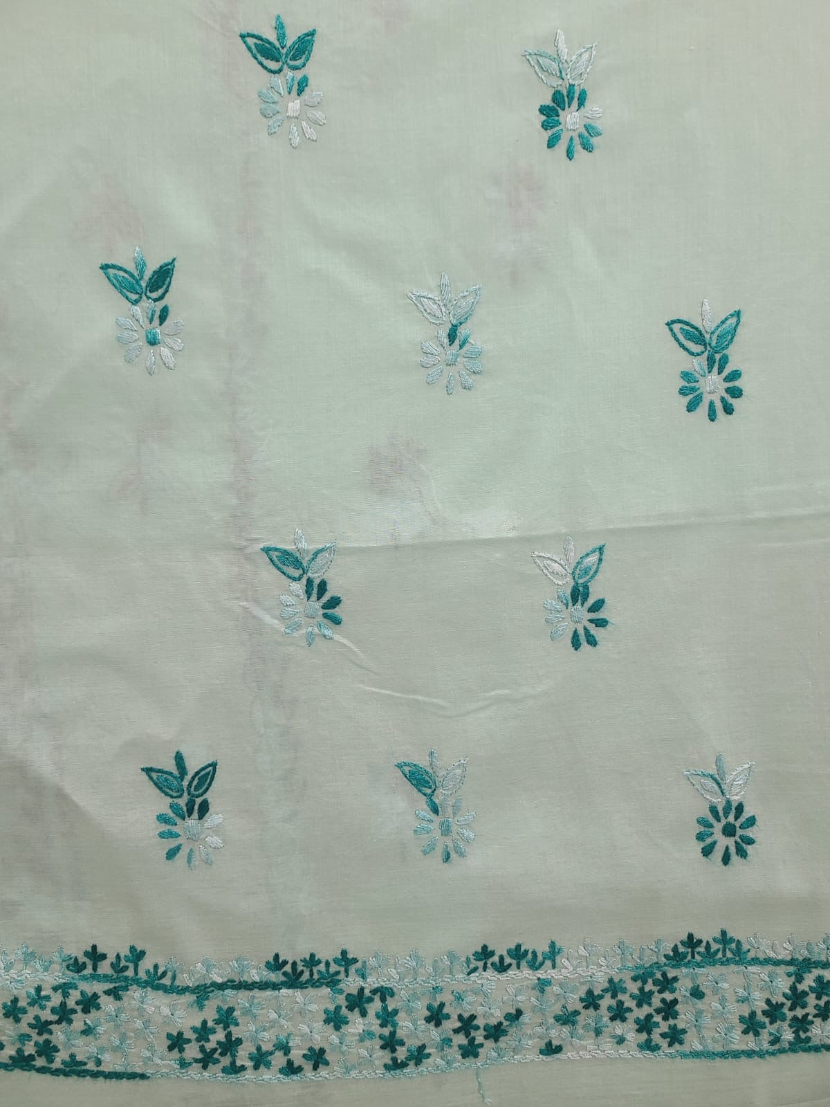 Lakhnawi style neckline lawn 2pc