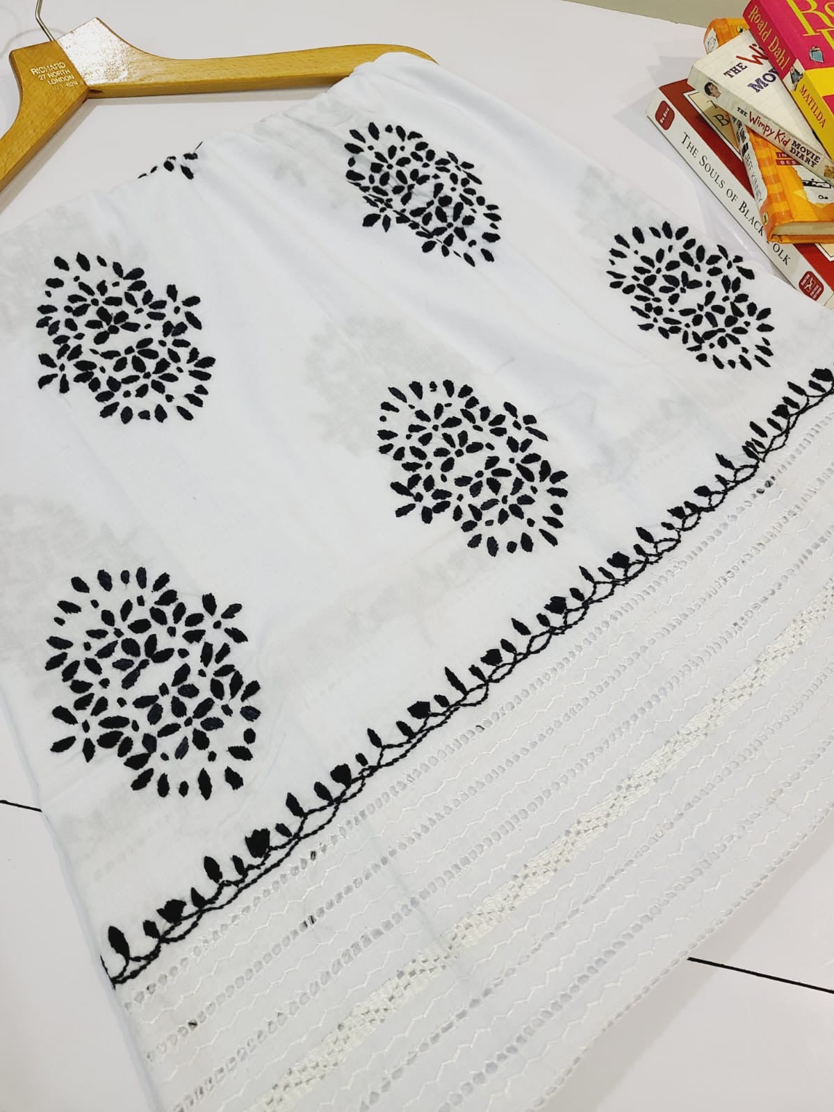 Tarkashi Trouser