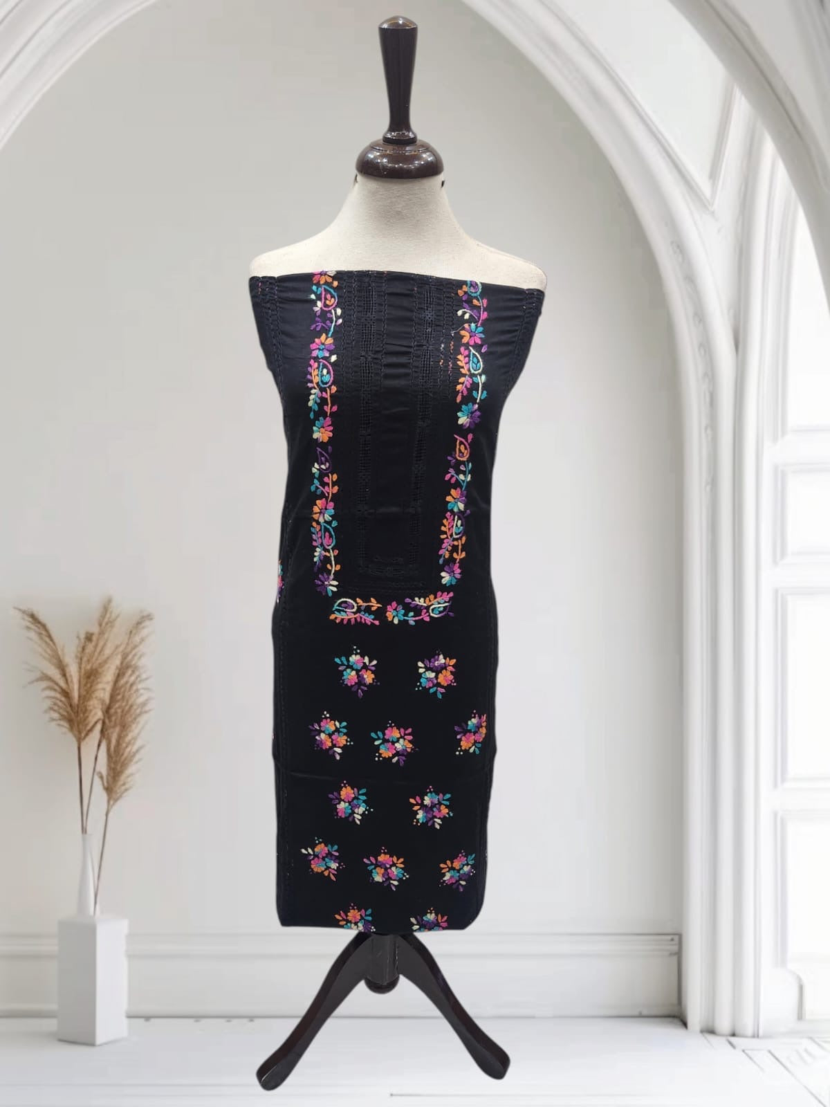 Black Tarkashi with Multi threads