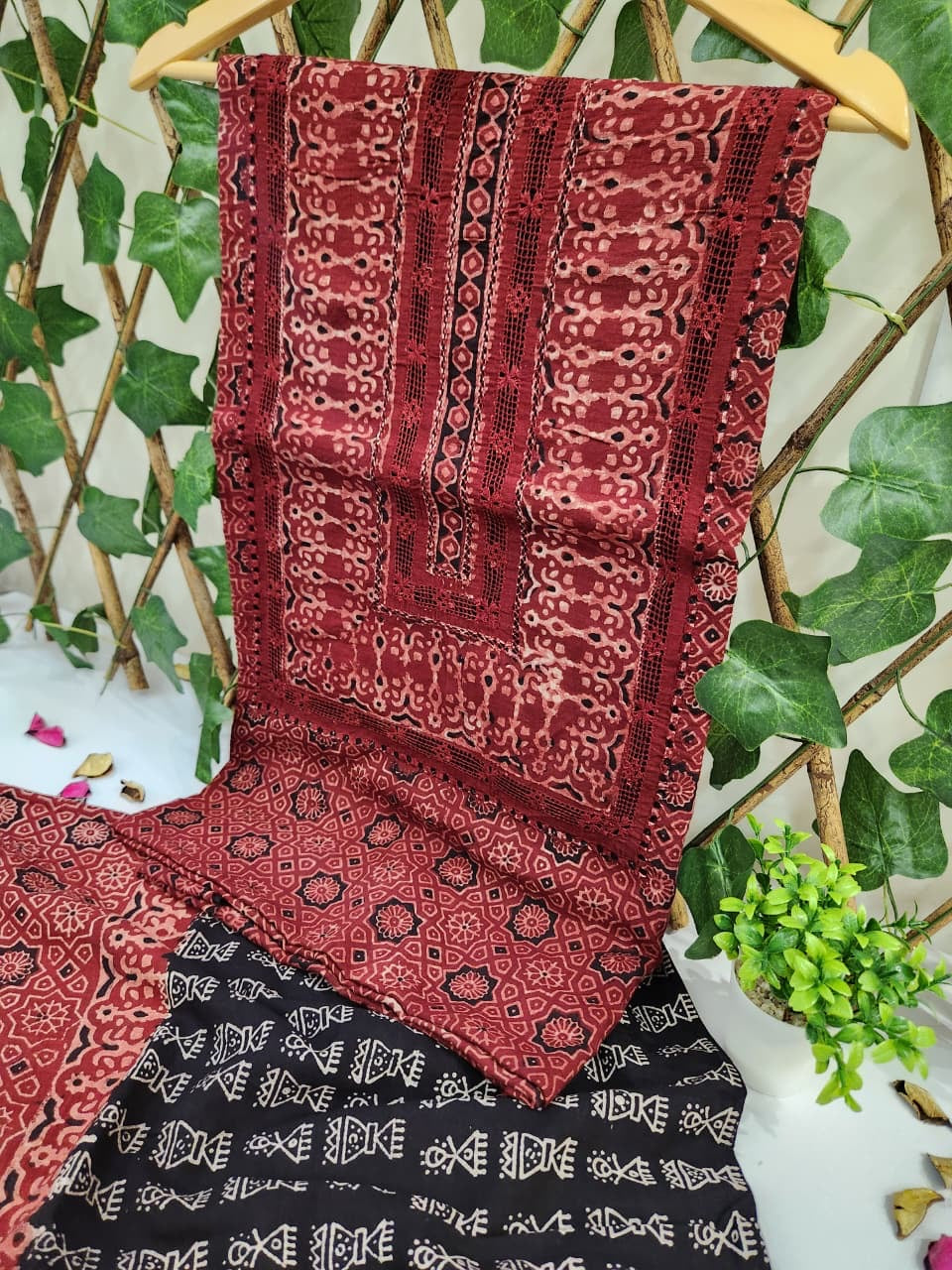 Lawn Natural dyed Tarkashi advance payment