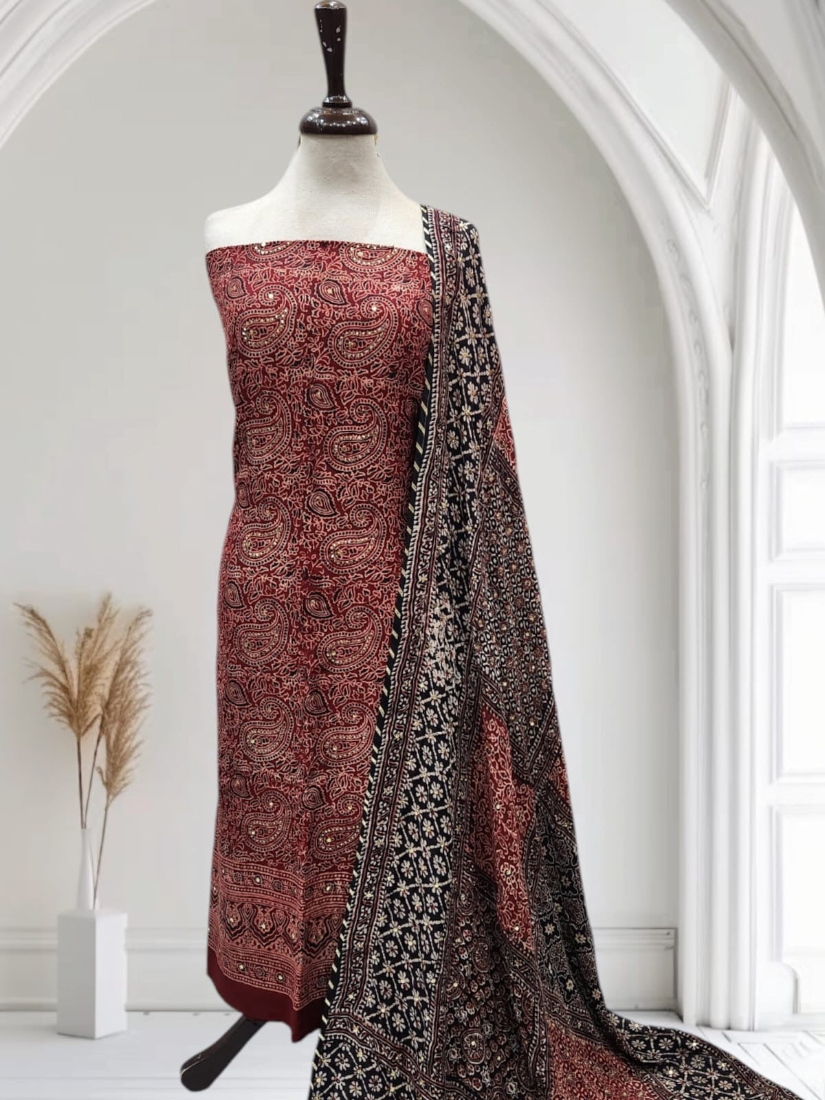 Raw silk with medium silk with Mukesh 3pc