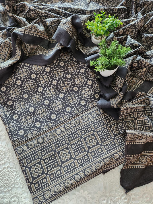 Lawn natural dyed 2pc advance payment